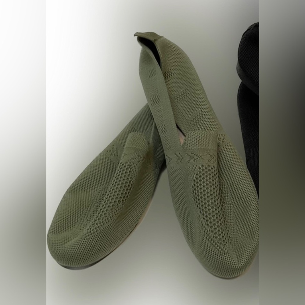 Textured Slip On Shoes 1 Pair Army Green Olive